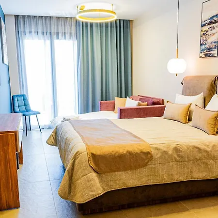 Sky Boutique فندق 4*