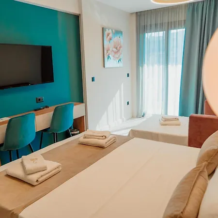 Hotel Sky Peraía